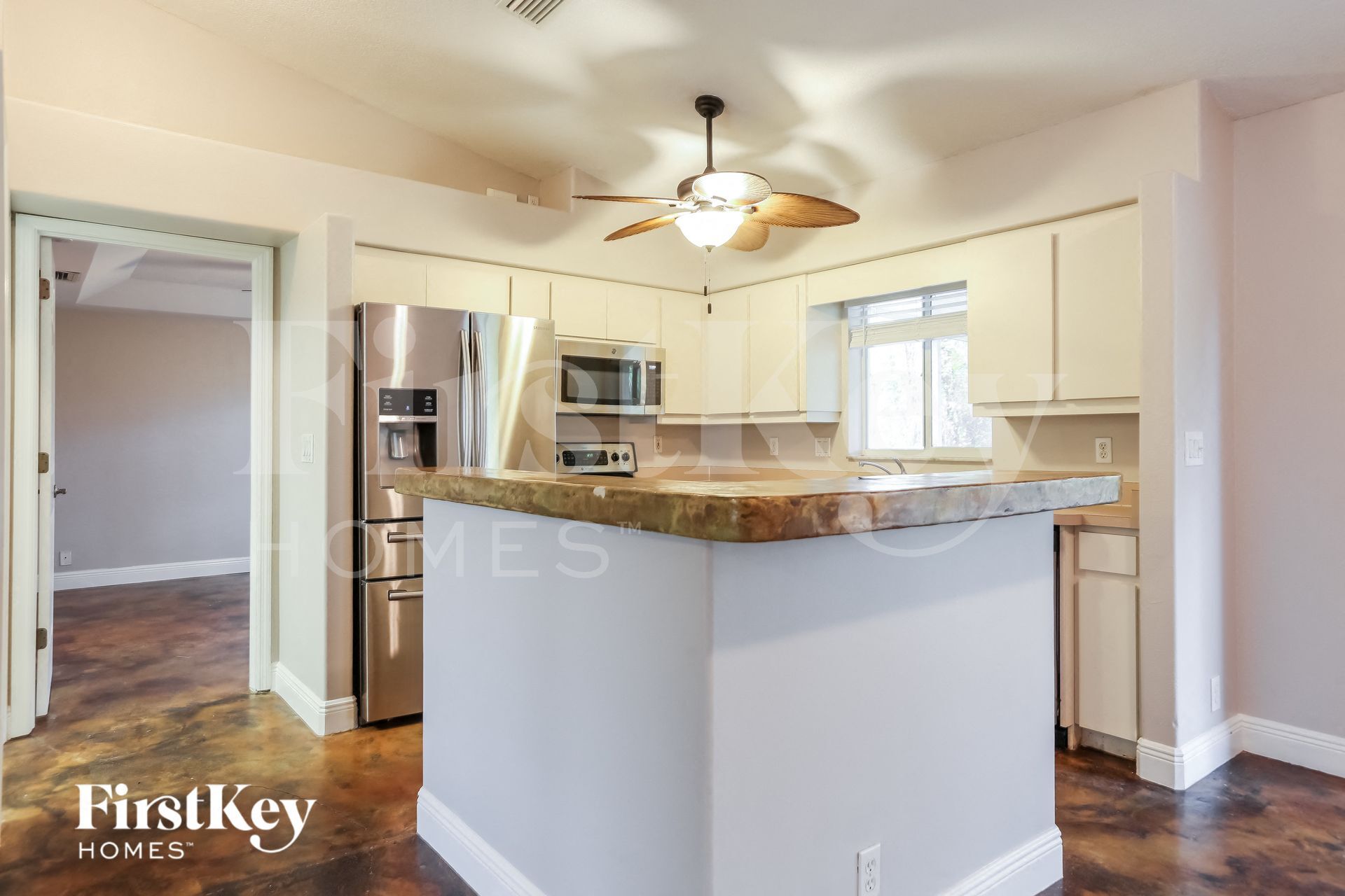 Building Photo - 1009 Lasseter St