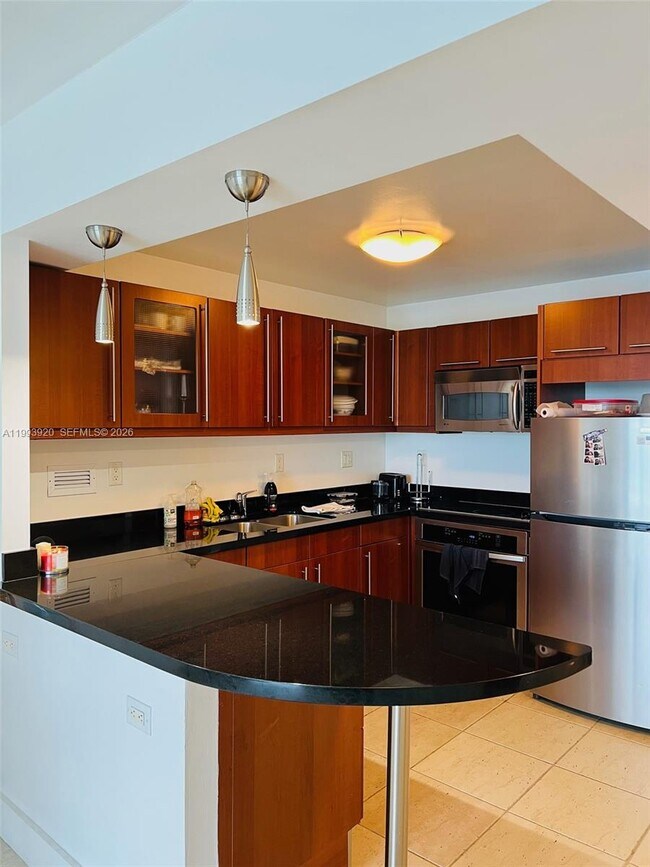 Building Photo - 2301 Collins Ave