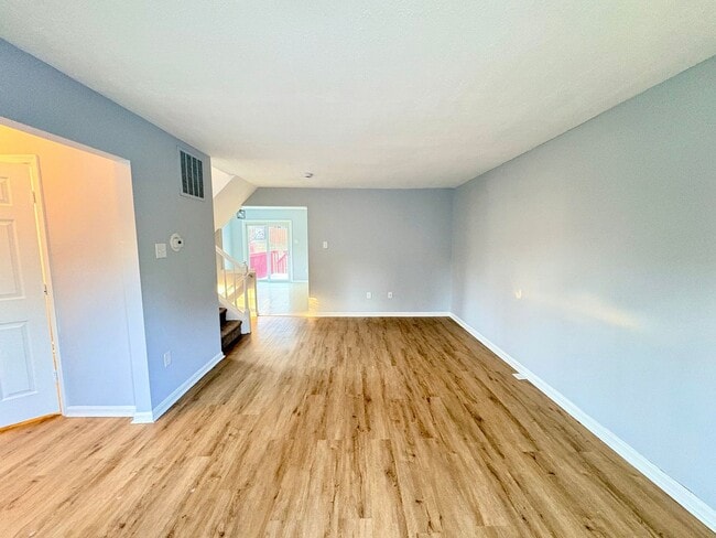 Building Photo - Beautifully Renovated 4-Bedroom Home in Owings Mills, MD!