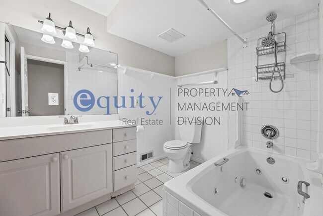 Building Photo - 7102 Brookhill Dr E