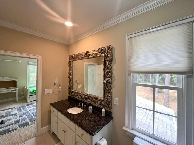 Building Photo - Incredible 4BD, 6.5BA Raleigh Home Near Fa...