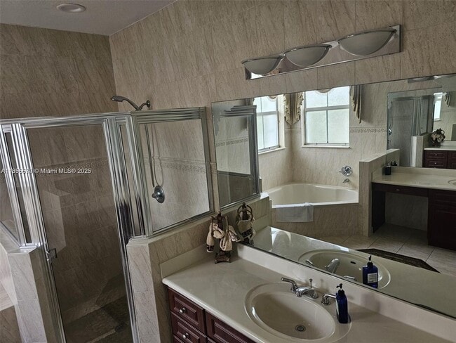 Building Photo - 16452 SW 58th Terrace