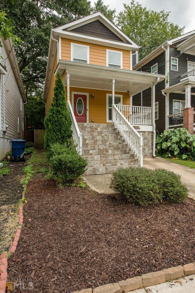 1012 McDaniel St SW 1012 McDaniel St SW Atlanta GA 30310 Apartment