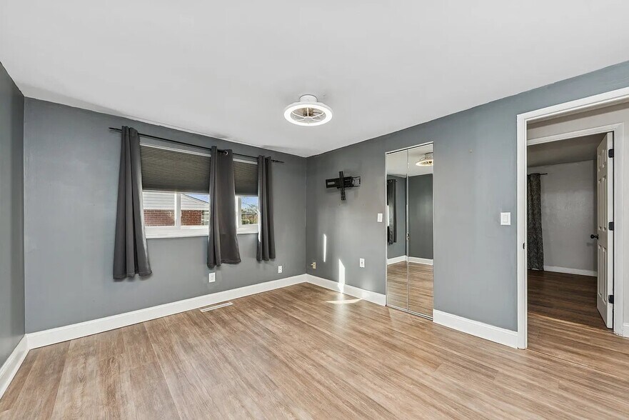 Building Photo - 4036 Haverstraw Dr