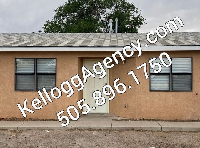 Primary Photo - 2BR/1Bath - 4 Plex in Rio Rancho