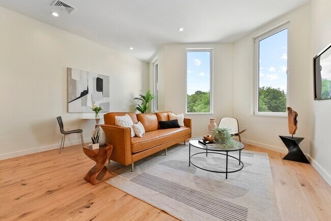 Building Photo - 80 Terrace St