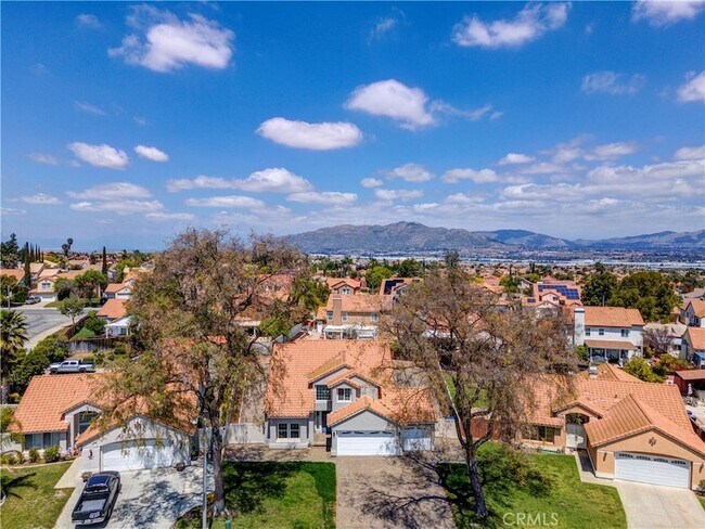 Building Photo - 8608 Oakthorn Cir