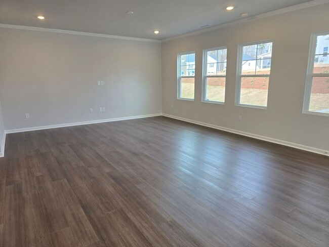 Building Photo - New 3 Bedroom 2.5 Bathroom Single Family H...