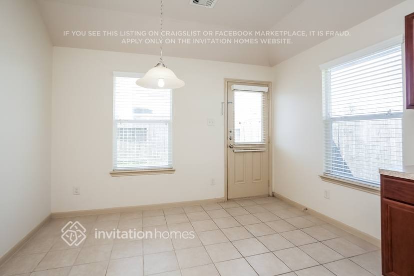 Building Photo - 931 Frontera Ct