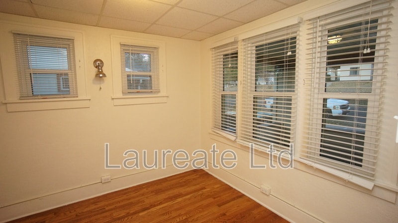 Building Photo - 3717 S Cherokee St