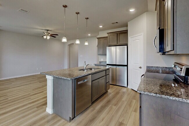 Building Photo - "Charming 3-Bed, 2-Bath Home in Bryan, TX!"