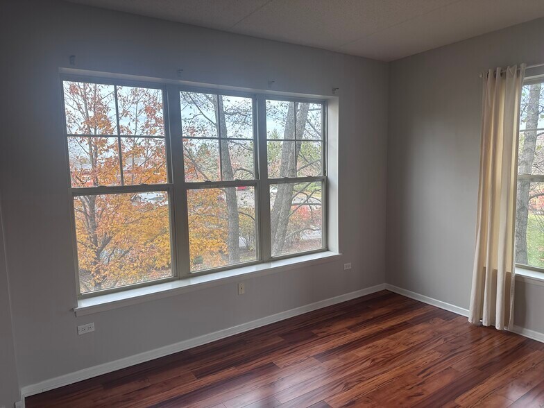 Building Photo - 720 Prestwick Ln