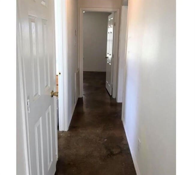 Building Photo - 90 County Rd 2269