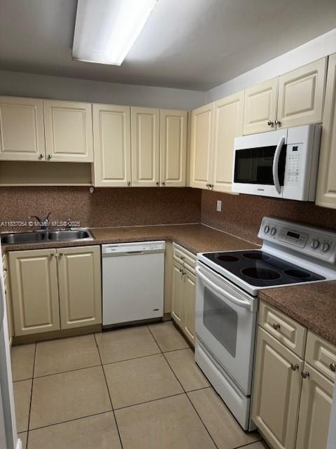 Building Photo - 6950 Miami Gardens Dr