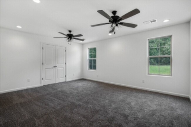 Building Photo - Spacious 4-Bedroom Home in Byhalia - Modern Living in a Tranquil Community!