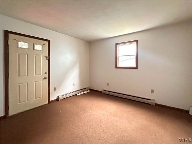 Building Photo - 821 Floyd Ave