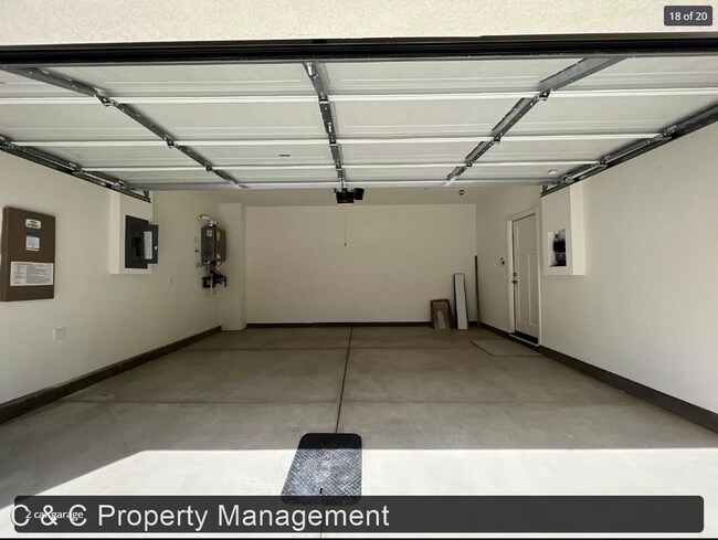 Building Photo - 4 br, 3 bath House - 6025 Dragon Hawk Pl