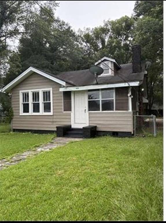 Primary Photo - 925 Kooiman St