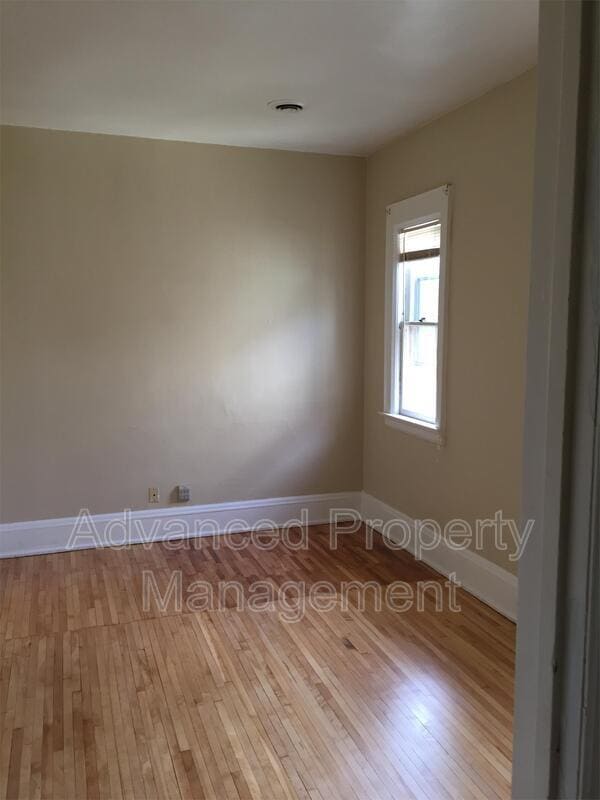 Building Photo - 3225 W McKinley Blvd