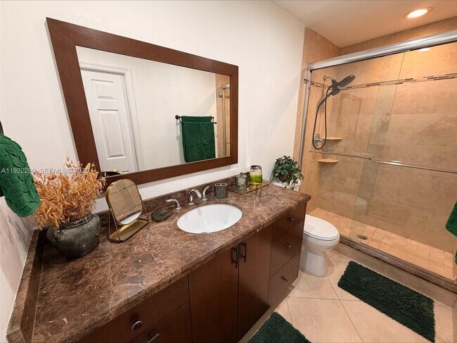 Building Photo - 13680 Yarmouth Ct