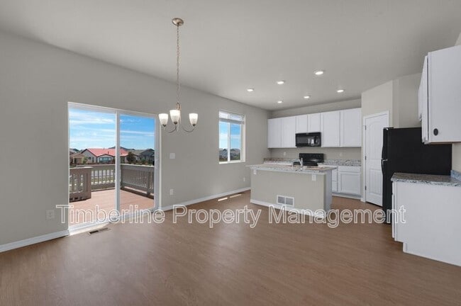Building Photo - 9951 Ledgestone Terrace