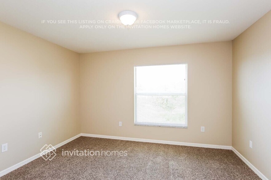 Building Photo - 12820 Standbridge Dr