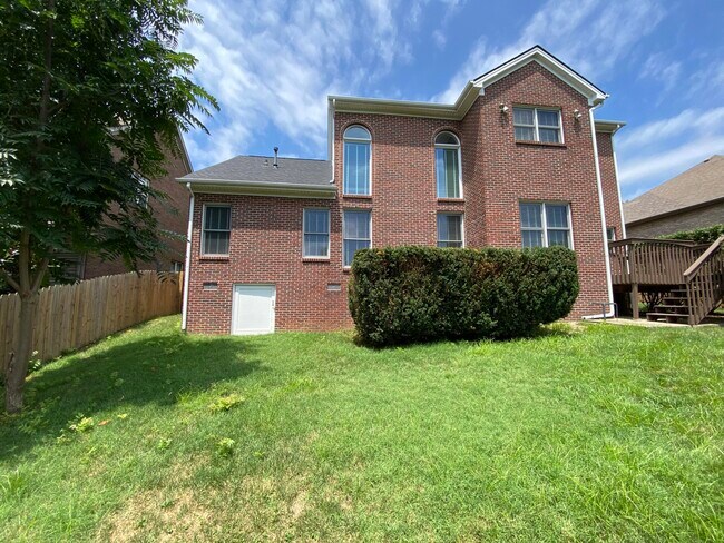 Building Photo - 4224 Evergreen Dr