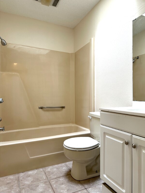 Building Photo - 1370 Oakland Ave