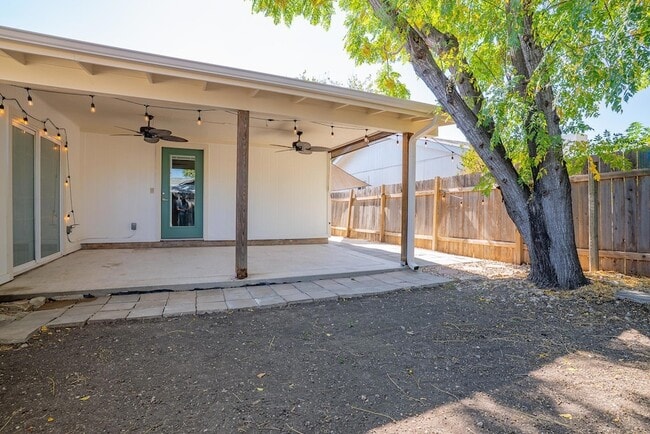 Building Photo - 5765 Palo Blanco Ln