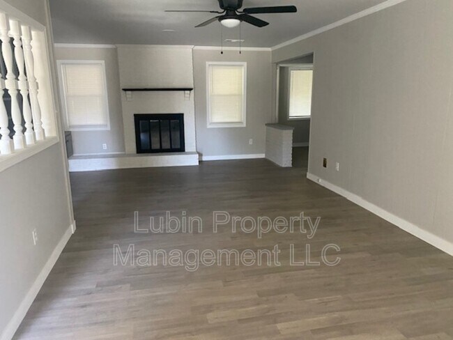 Building Photo - 4947 Demeter Cove