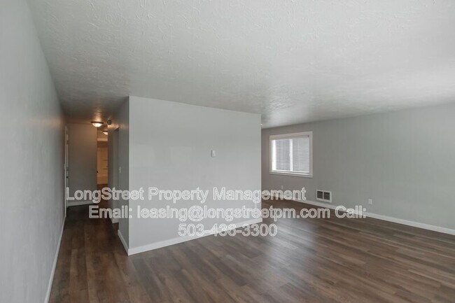 Building Photo - 205 6th Ave SE
