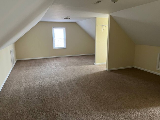 Building Photo - 8100 Winsters Fax Ct