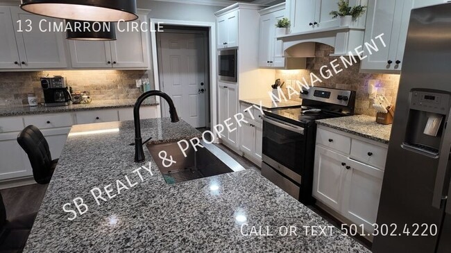 Building Photo - 13 Cimarron Cir