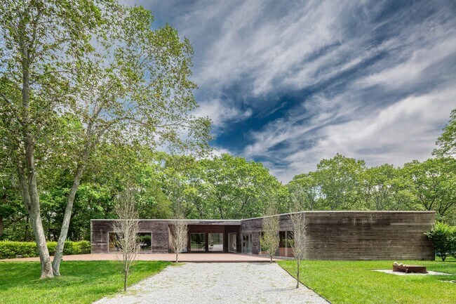 Primary Photo - 54 Copeces Ln