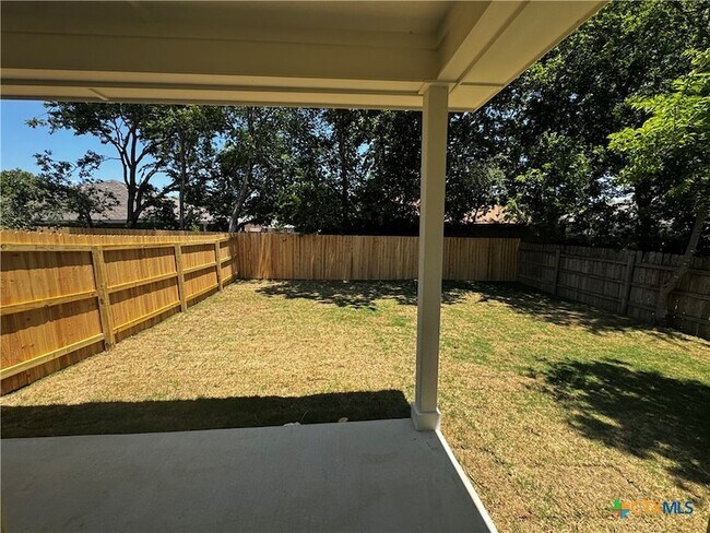 Building Photo - 209 Elbert Ln