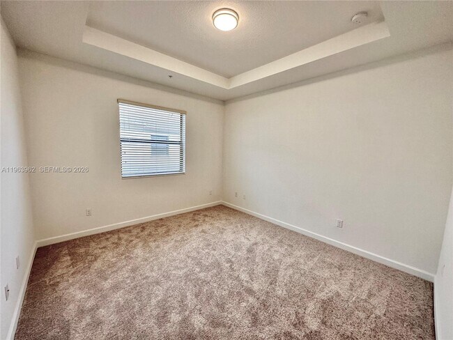 Building Photo - 255 SW 159th Dr