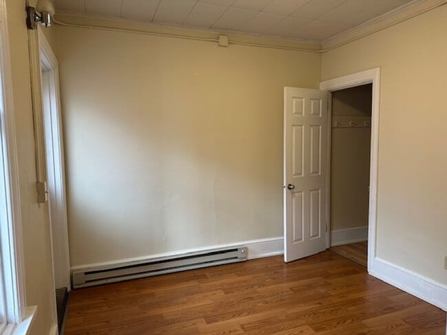 Building Photo - 122 South St