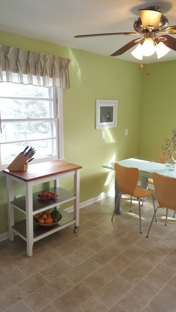 Building Photo - Incredibly well maintained rancher in Monrovia available mid June!