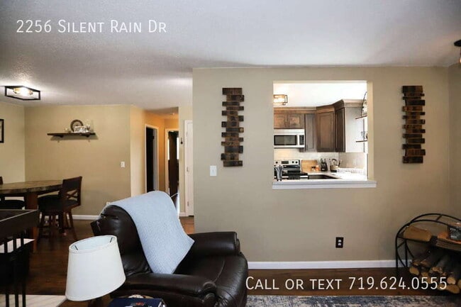 Building Photo - 2256 Silent Rain Dr