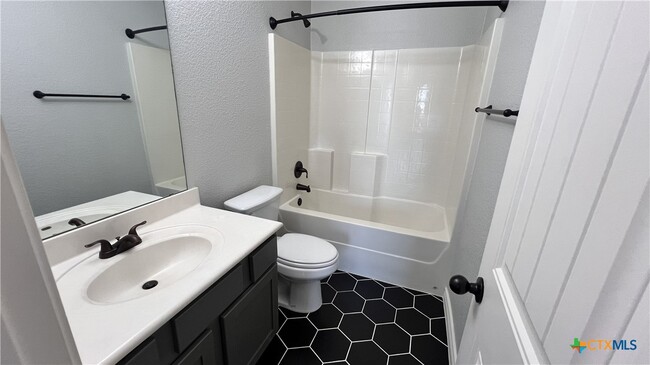 Building Photo - 7205 American W Dr