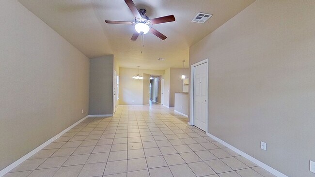 Building Photo - NO JUNE RENT + $1,395 RENT DUPLEX IN HARKER HEIGHTS!