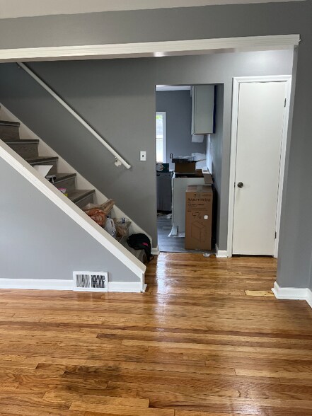 Building Photo - 18860 Poinciana