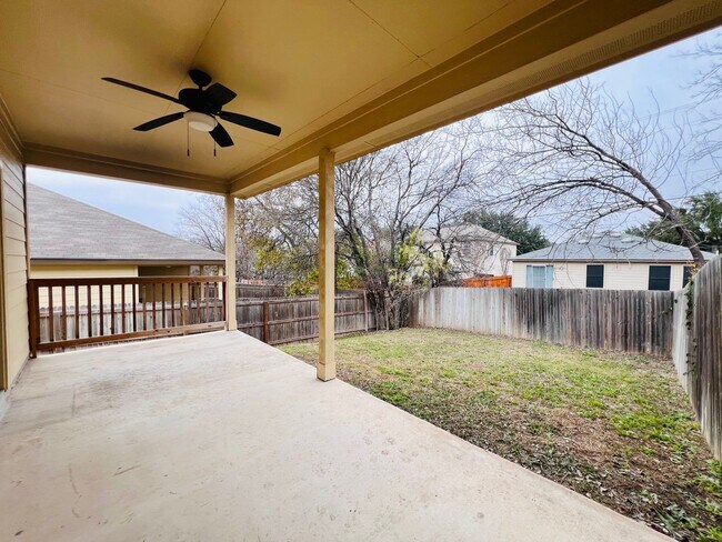 Building Photo - 10147 Westover Bluff