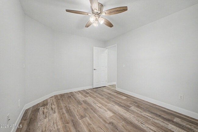 Building Photo - 2423 E Winged Foot Dr
