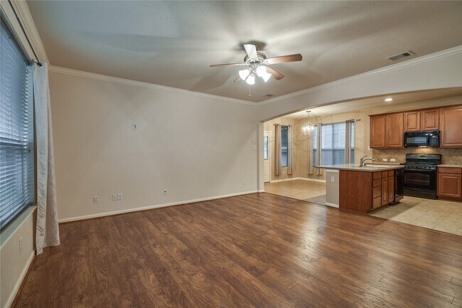 Building Photo - 17250 Lafayette Hollow Ln