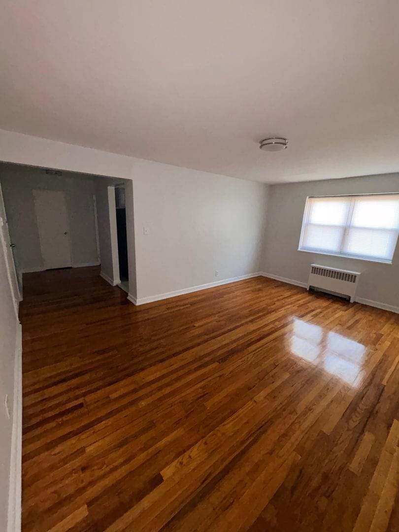 Interior Photo - 242 Prospect Street