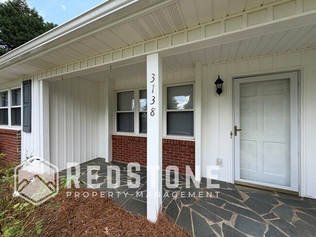 Building Photo - 3138 Whitesell Dr