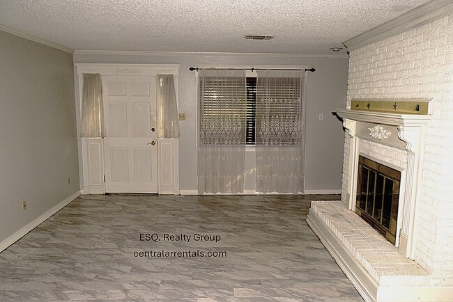 Building Photo - 201 Audubon St