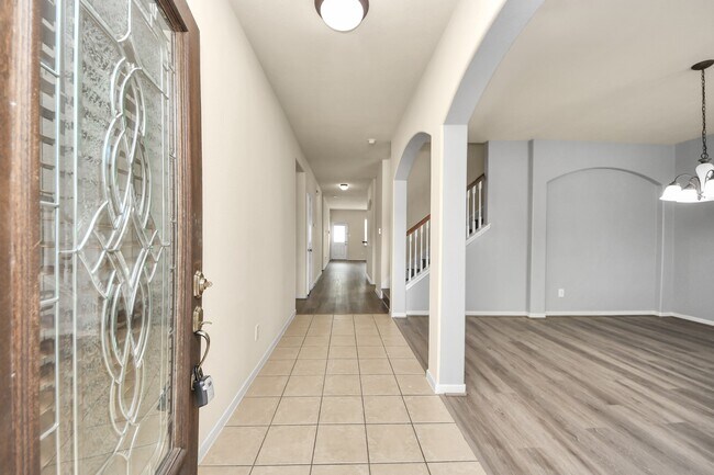 Building Photo - 13127 Barn Course Dr