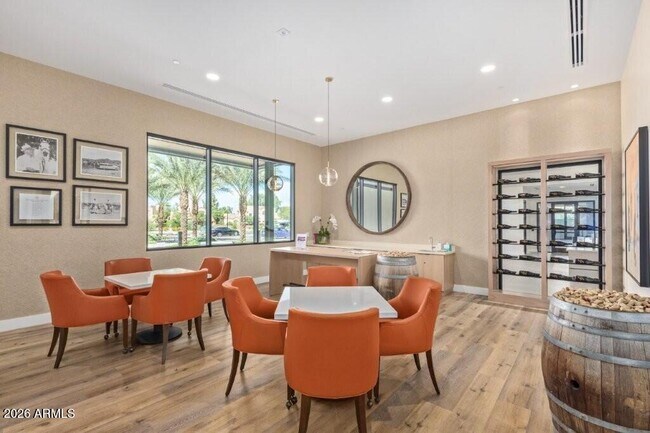 Building Photo - 7222 E Gainey Ranch Rd